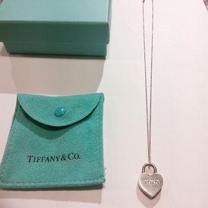TIFFANY & CO. STERLING XOXO PADLOCK NECKLACE 16"